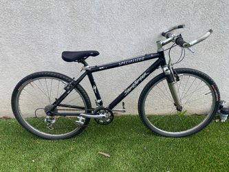 26in Specialized Stumpjumper size small $200