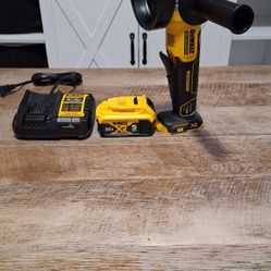 Dewalt XR 20v MAX Grinder Kit NEW 