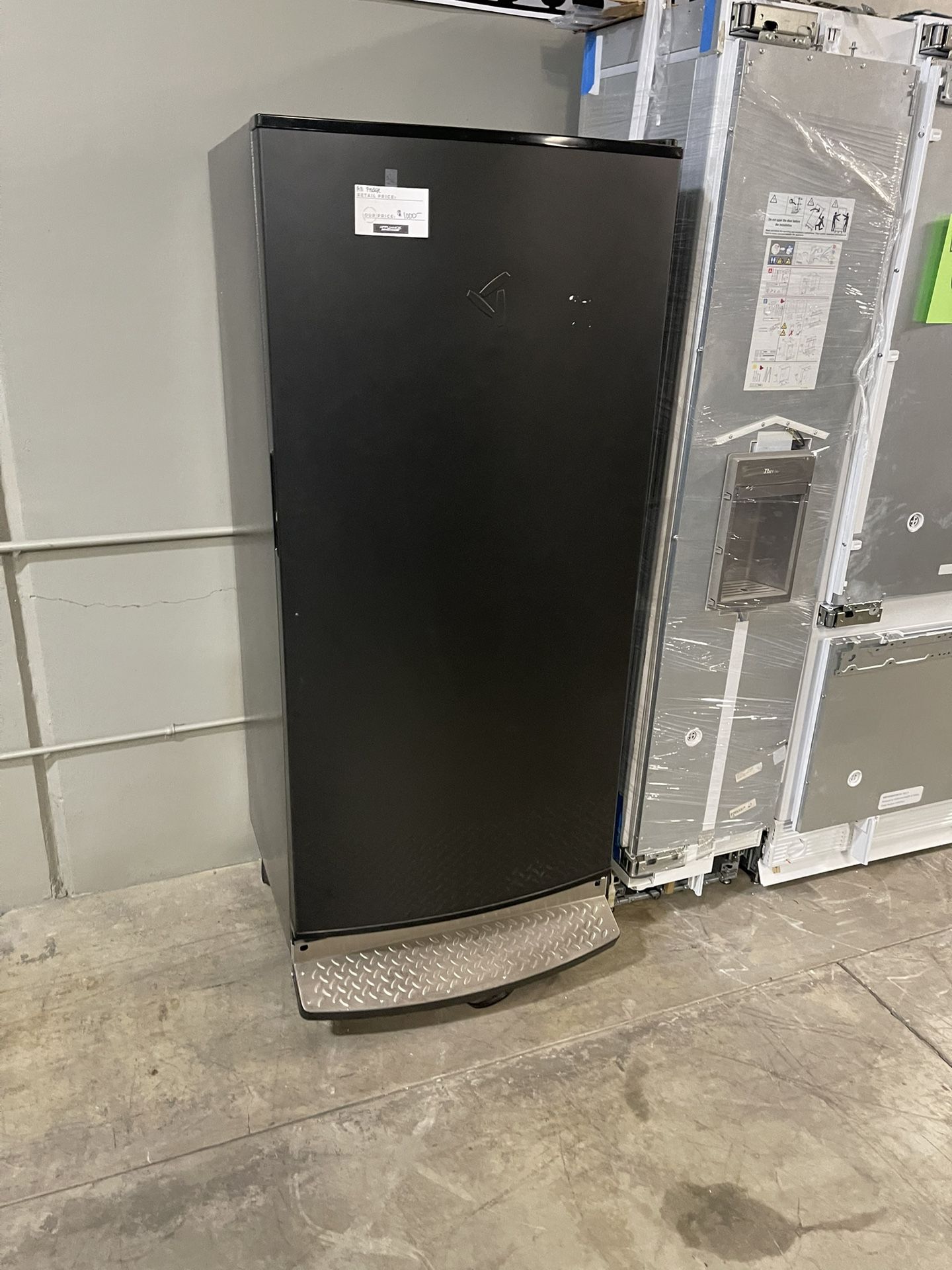 WHIRLPOOL GLADIATOR REFRIGERATOR NO FREEZER