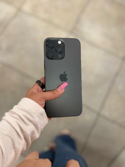 iPHONE 16 PRO MAX UNLOCKED 256GB