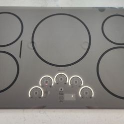 36" Cafe CHP90362TSS  Induction Cooktop