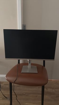 HP 21.5” IPS LED Full HD Monitor