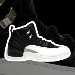 Jordan 12 Retro “Playoff” (2022’) size (11). In Mens. DS(New). With receipt. $230. Cash. Trades welcome. ⚫️⚪️⚫️