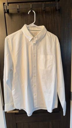 Free Assembly Men's White Button-Down Long Sleeve Shirt Size L 0388
