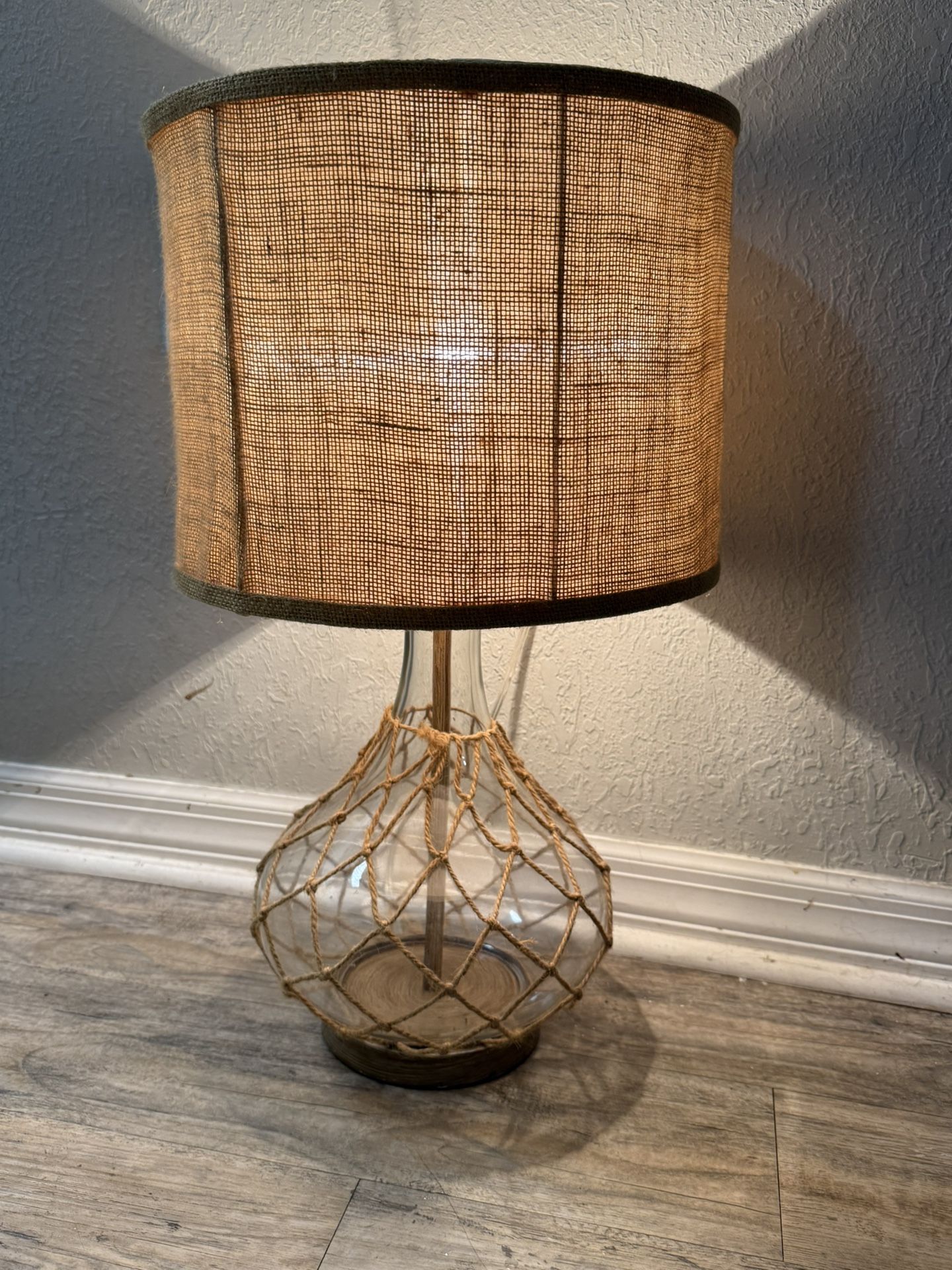 1 Gorgeous Natural Rope and Clear Glass Nautical Coastal Jug Table Lamp