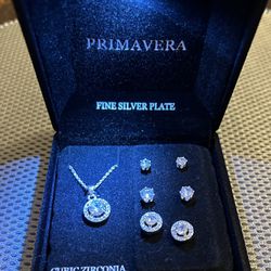 4-pc. Cubic Zirconia Pure Silver Round Jewelry Set (chain Length 18in) in Light Up Box NEW