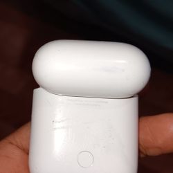 Gen 1 Airpods