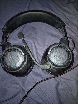 JBL Quantum 800 Wireless Over-Ear Headphones