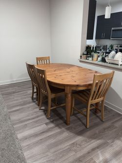 Wood Dining Set 4 chairs 