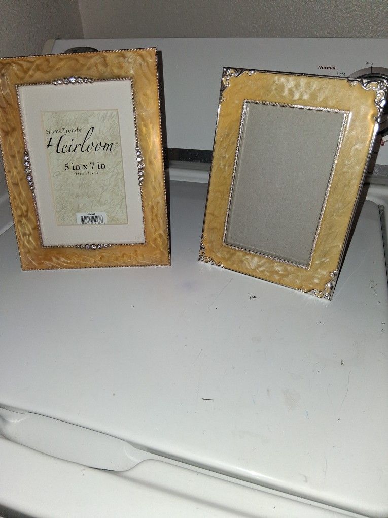 Good QuLity Pictures Frames 2 Fir 5