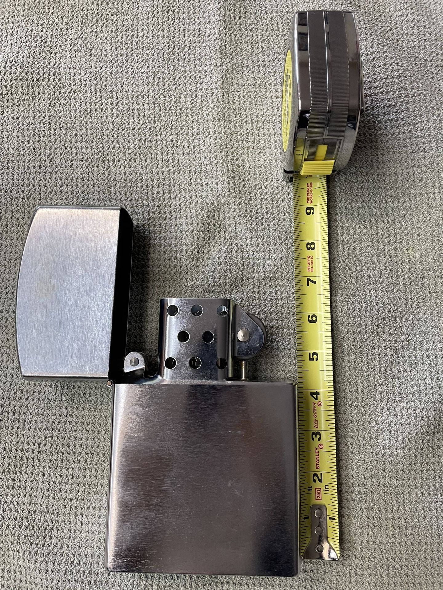 GIANT Zippo Style Metal Flip-Top Lighter (Not A Zippo). 