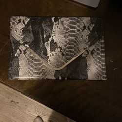 BCBGenerstion Purse