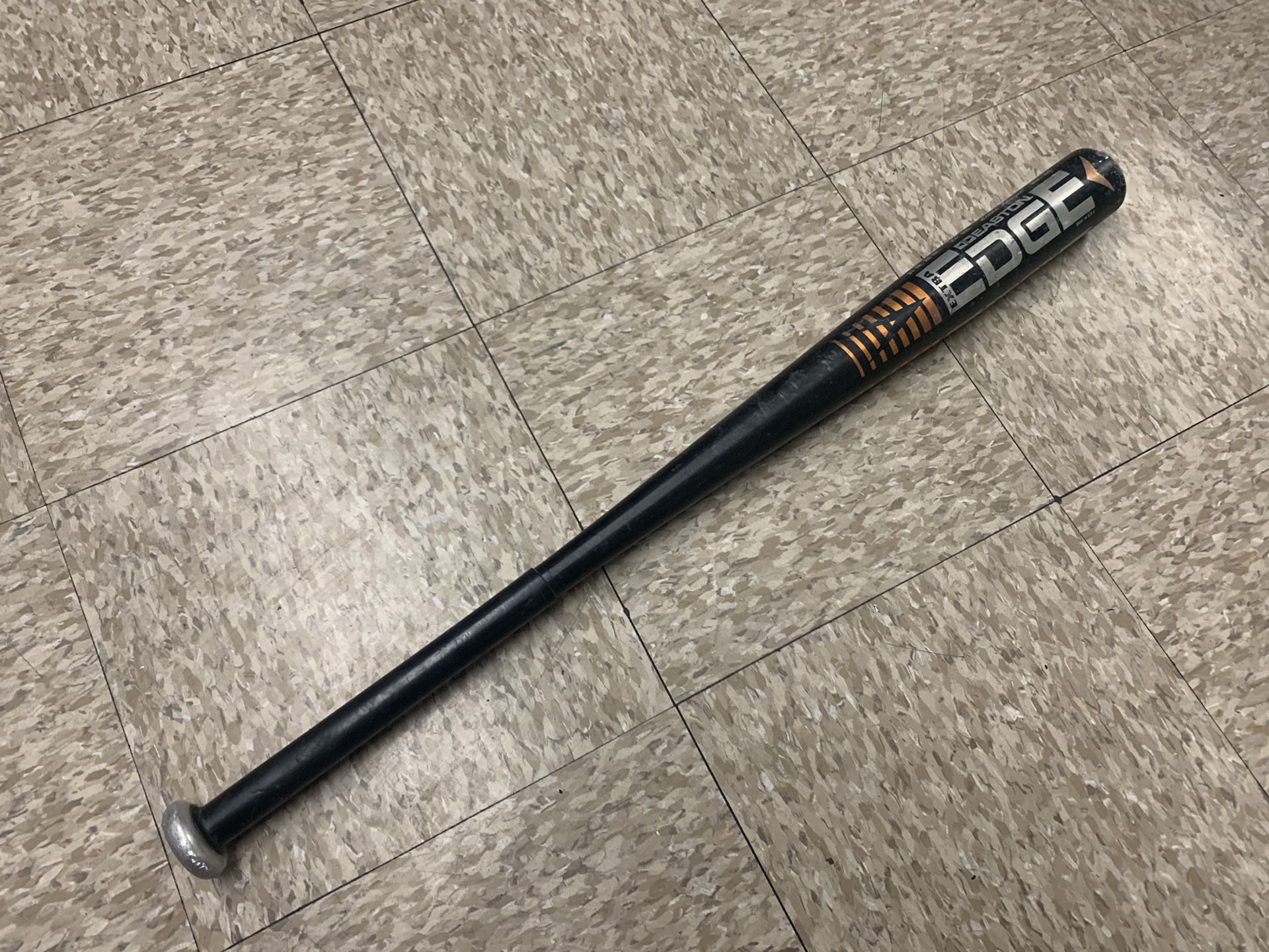 Easton extra edge bat 31”