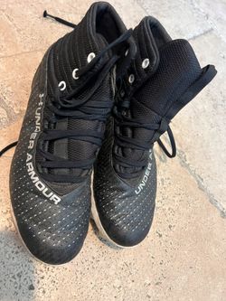 Under Armour Used Flag Football Shoes $20