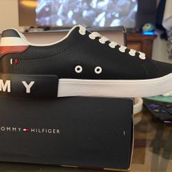 Tommy Heifer Sneakers Size 8 1/2 Brand New