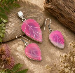 Pink Botswana Agate Carved Leaf Gemstone Pendant+Earring Set