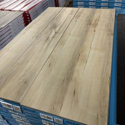 Lvp 4 sale—— Very popular color right now 🤩