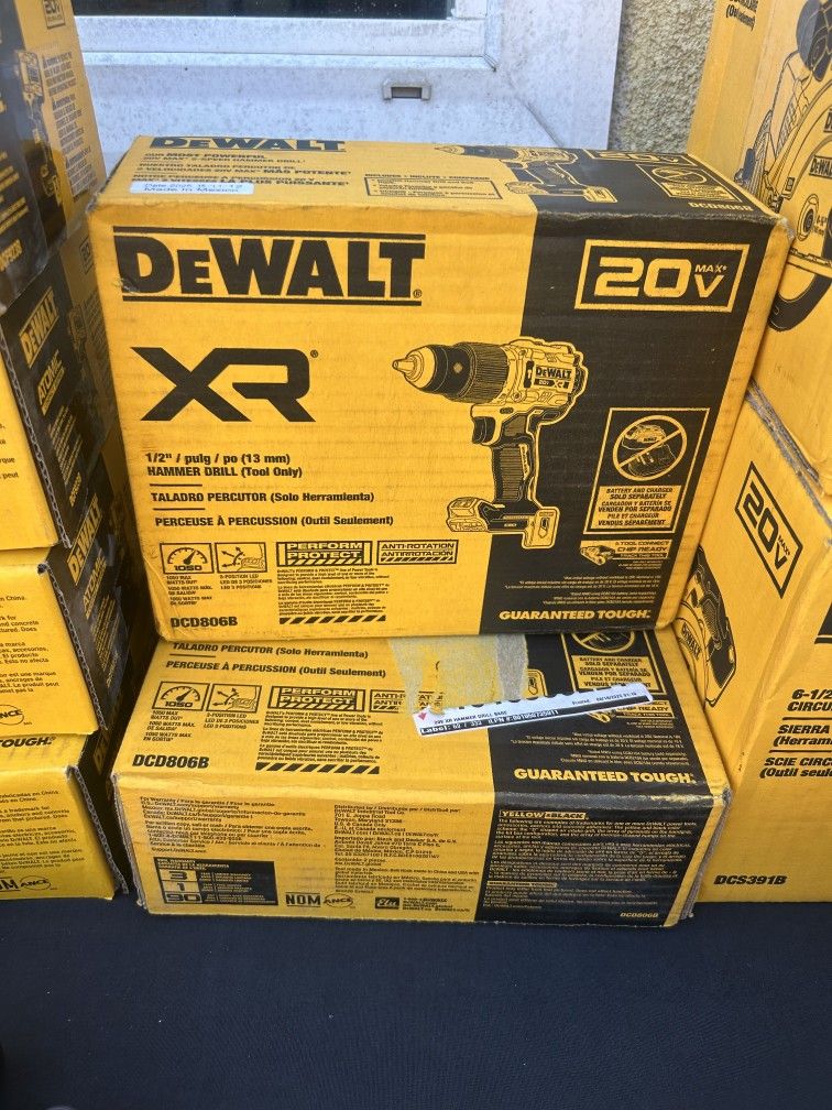 DEWALT 20V MAX XR® Brushless Cordless 1/2 in. Hammer Drill (Tool Only)
