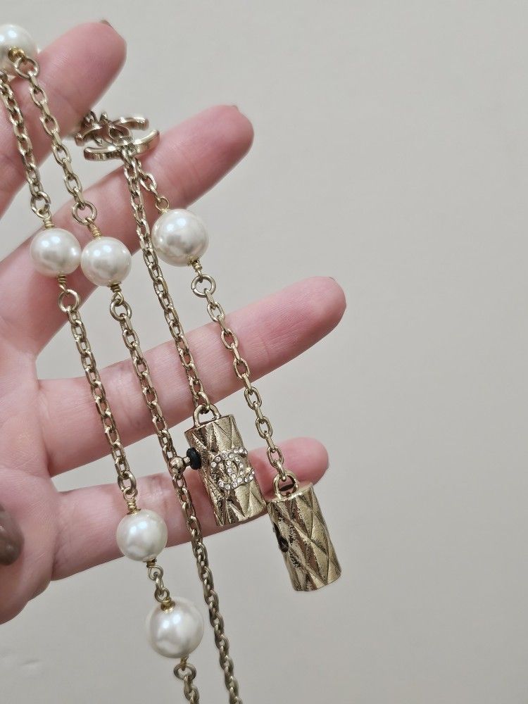 Vintage Airpods Chain 