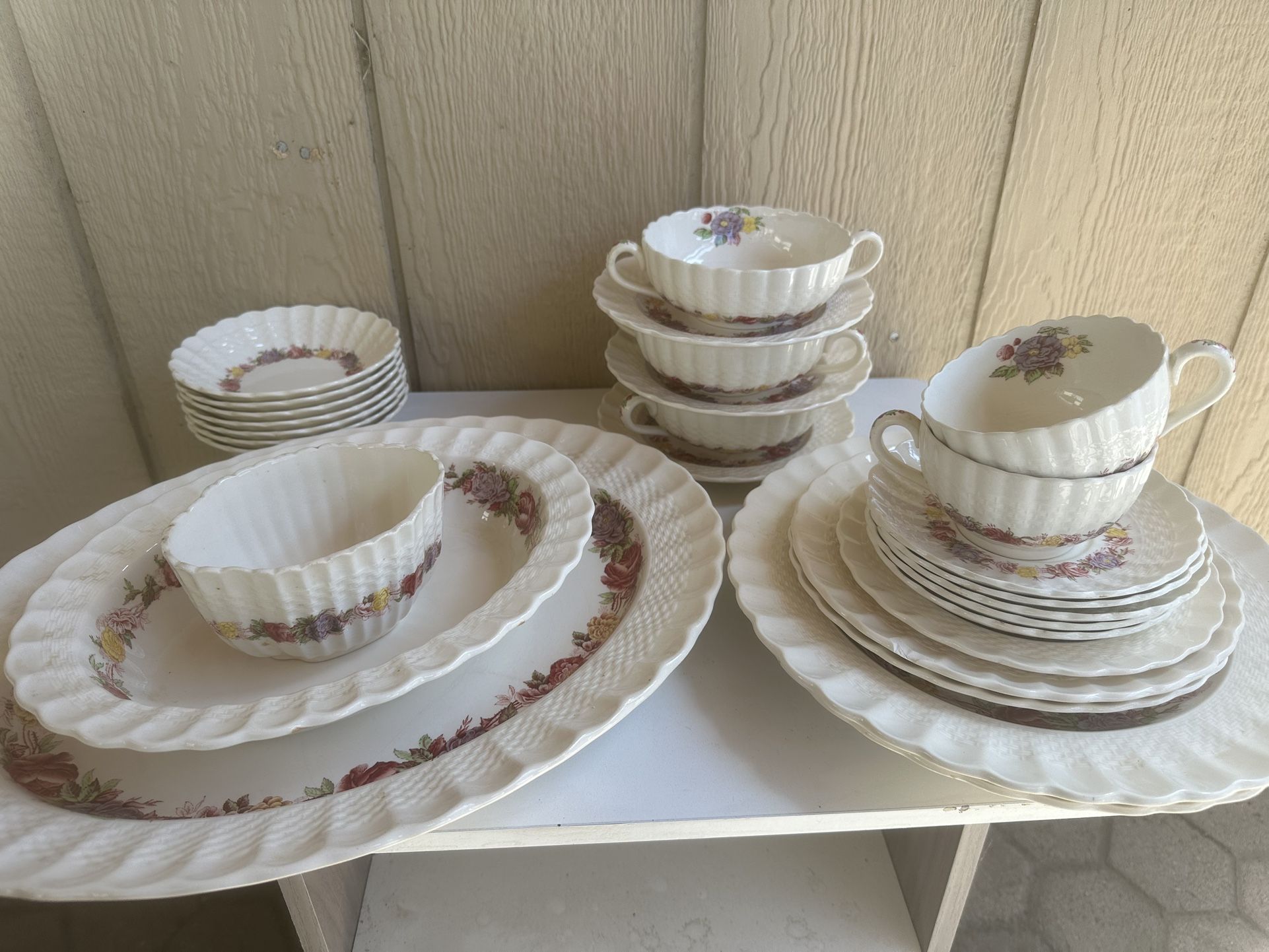 Vintage Spode "Rose Briar" Made in England lot of various plates , platter, tea cups and more 