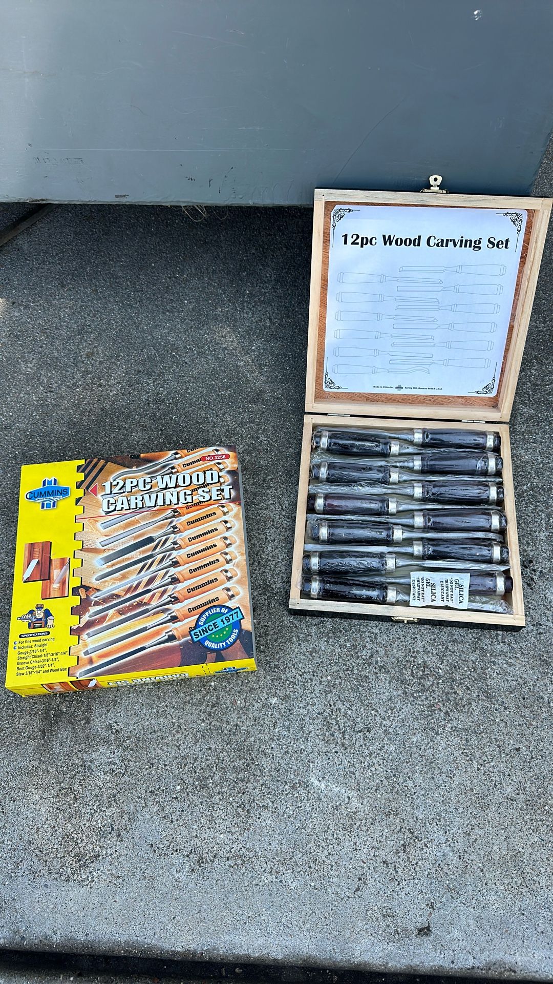 12 piece wood carving, set brand new
