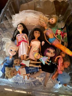 Mixed Lot of Fashion Dolls