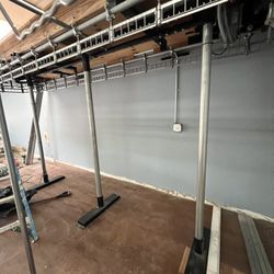 Dry Cleaning Conveyor Rack (Restaurant For Coat Check ) Moves Both Right And Left
