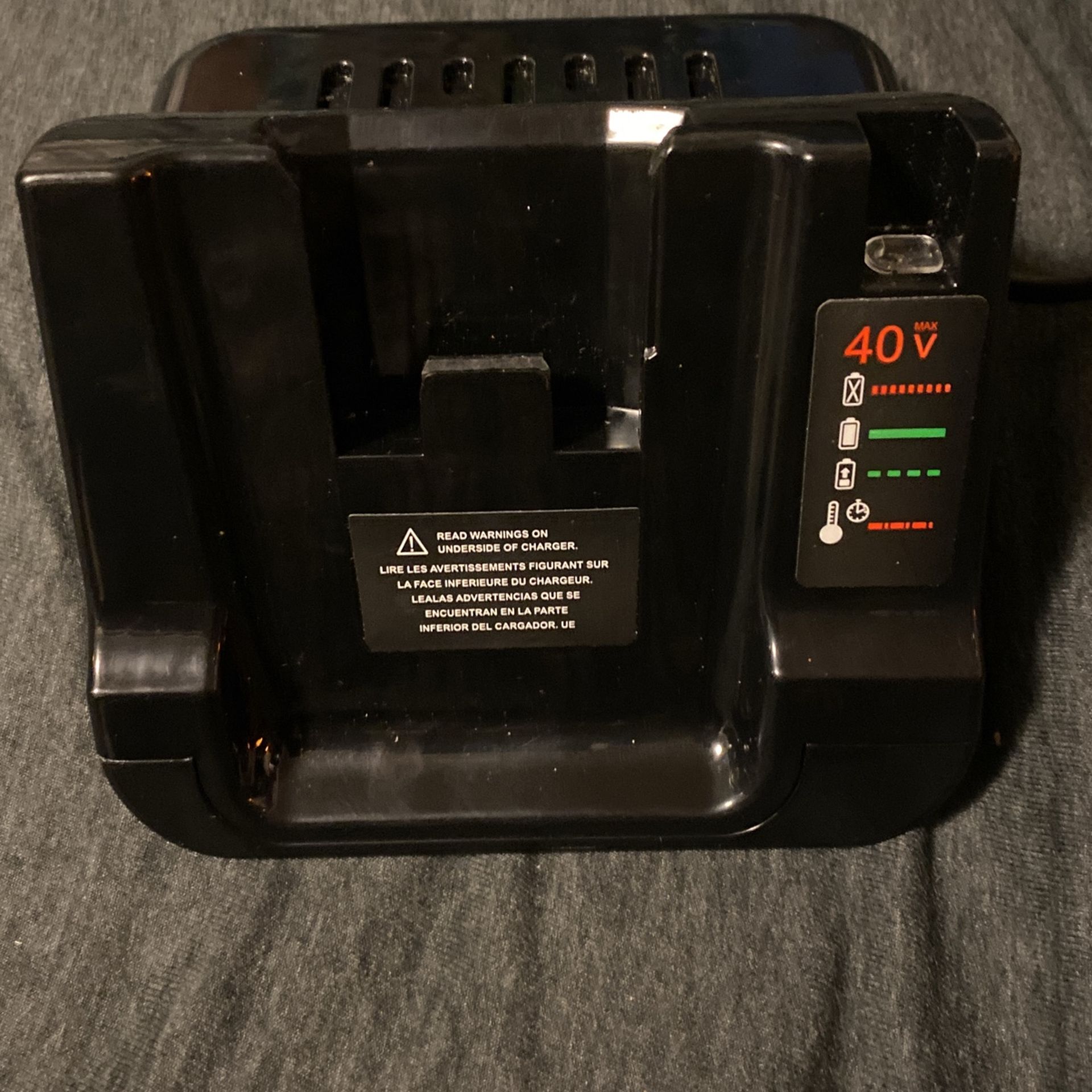 Is For The Black And Decker 40 V Charger