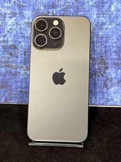 iPhone 15 Pro Max 256GB AT&T