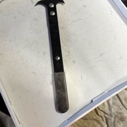 Cornwell Seal Puller