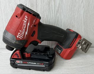 Milwaukee M18 Fuel 2953-20 1/4" Hex Cordless Impact Driver W/Battery (A1G014683)