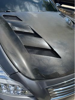 Carbon Fiber hood for G37 coupe