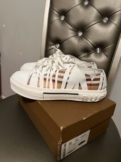 Burberry men shoes