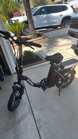 Black Actbest electric bike