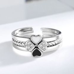 R12- Clover 925 Sterling Silver Zircons Ring!
