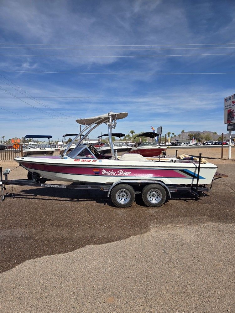 1990 Malibu Skier