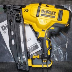 Dewalt 16ga finish nailer DCN660...NEW_NUEVO $225 PRECIO FIJO_FIRM PRICE 