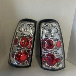 silverado  2003/2006 Taillights
