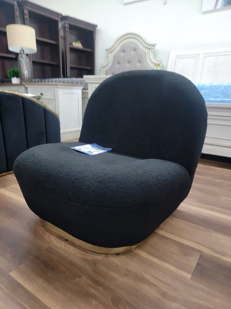 New Black Swivel Chair