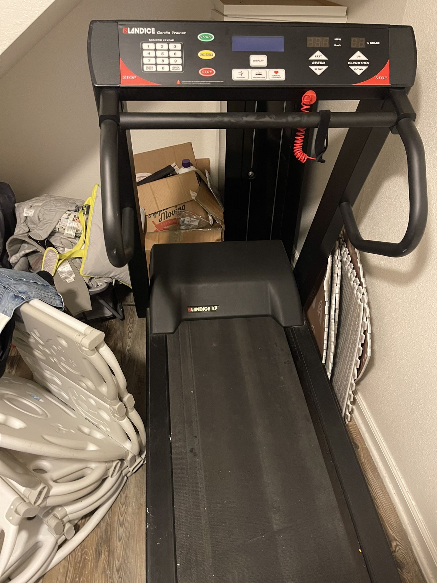 Treadmill 
