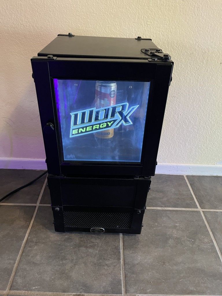 Worx Energy Drink Small Fridge Like New