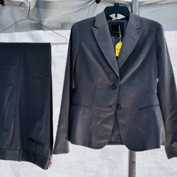 Women Dress Suit Size 8