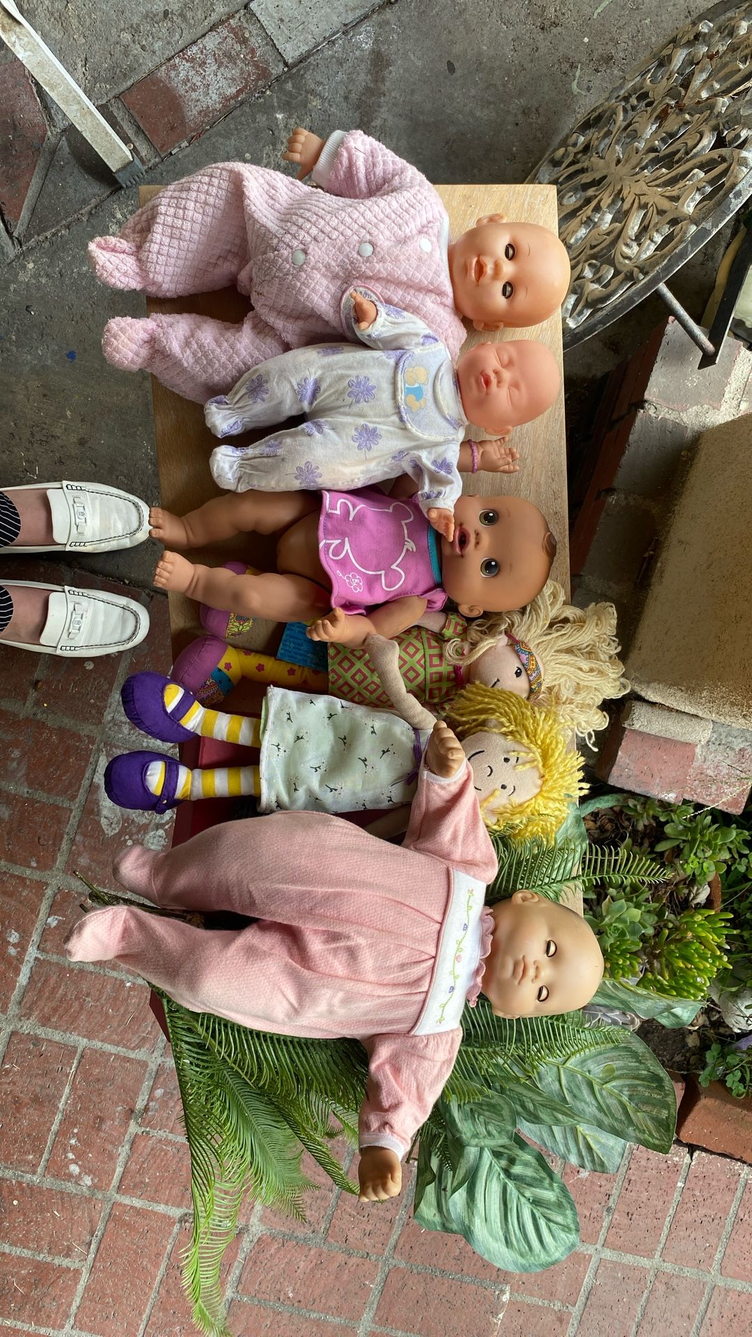 6 Dolls- ALL FOR $30