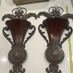 Rod iron wall vases, set of 2