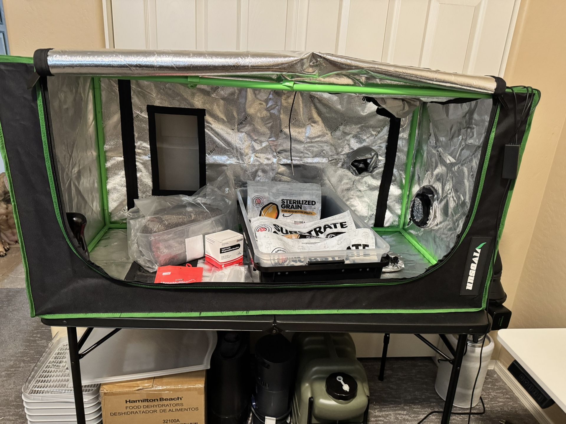 VIVOSUN Mycolgy Monotub Full Set Up