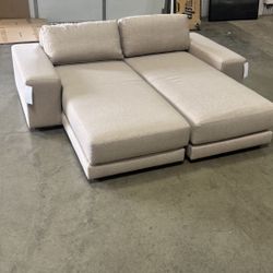 Crate & Barrel Sofa Lounge 