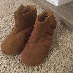 Size 4 Toddler Girl Boots Never Worn