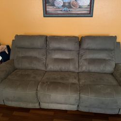 Reclining Sofa and Love Seat set