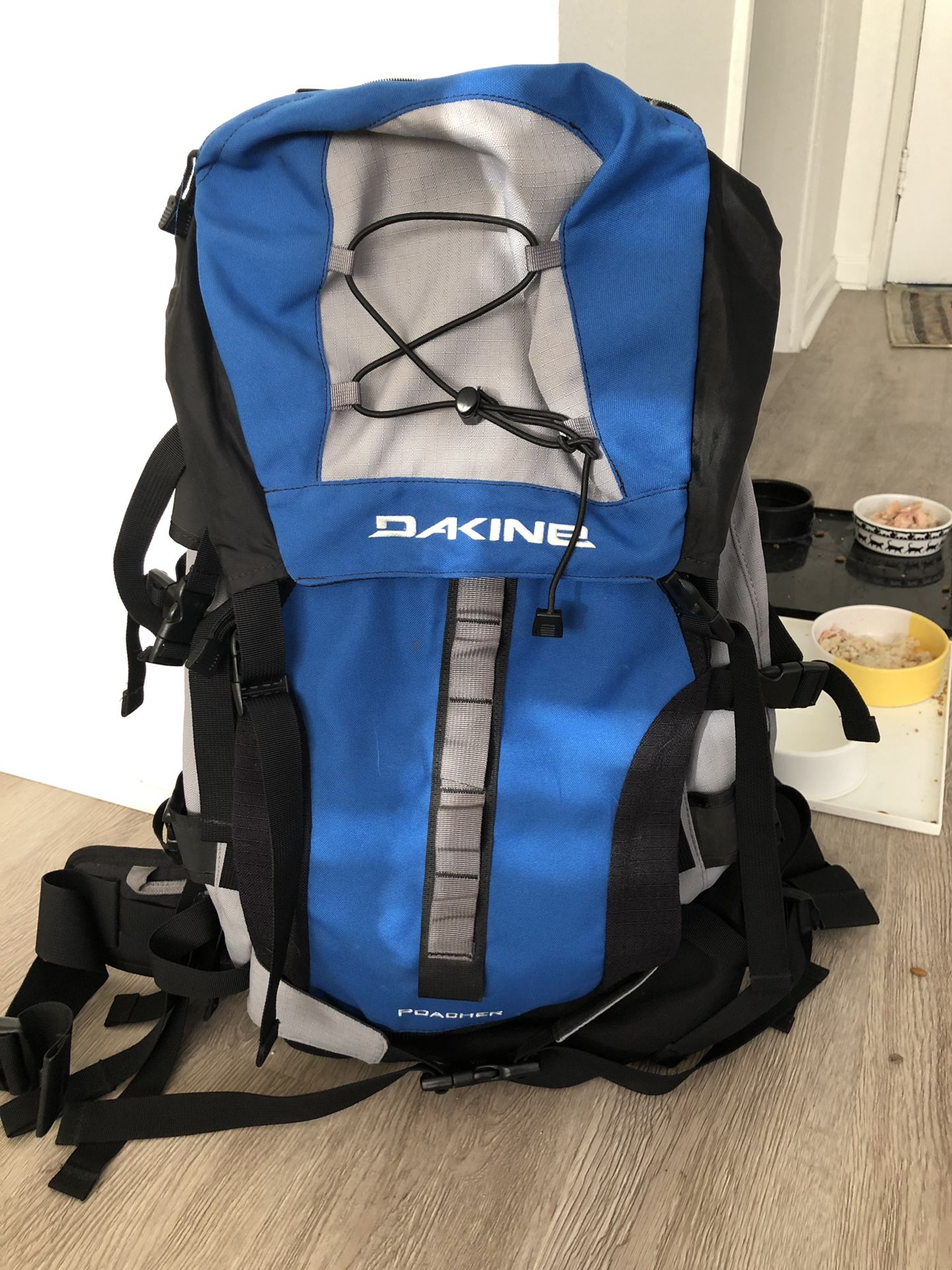 Dakine Poacher backpacking backpack