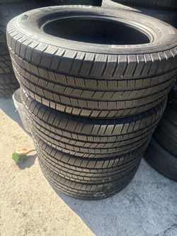 275/60/20 Michelines